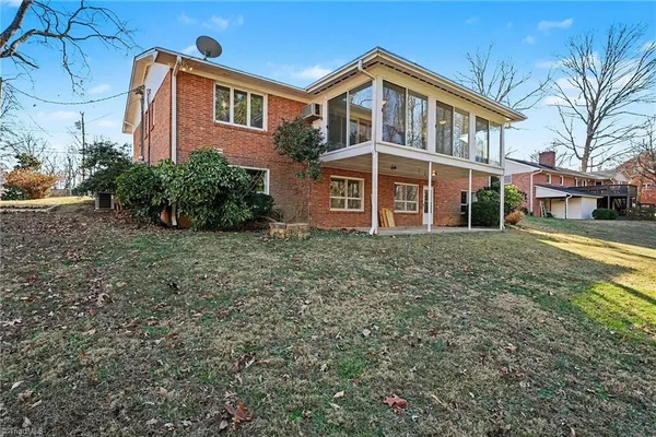 $345,000 | 914 Oakcrest Drive, Reidsville, NC 27320