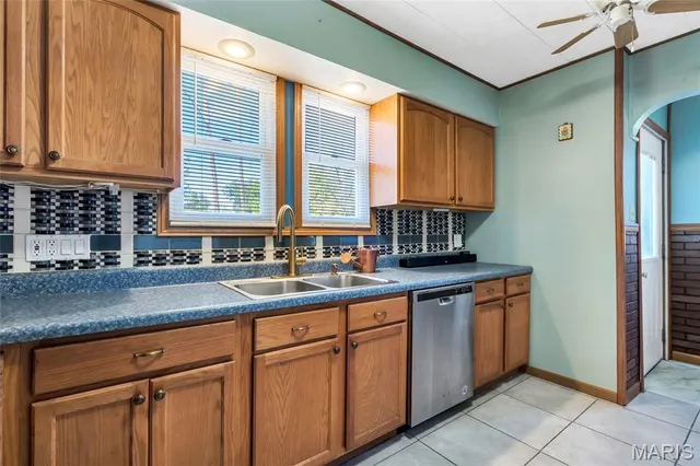 $170,000 | 1212 North Moreland Road, Moro, IL 62067