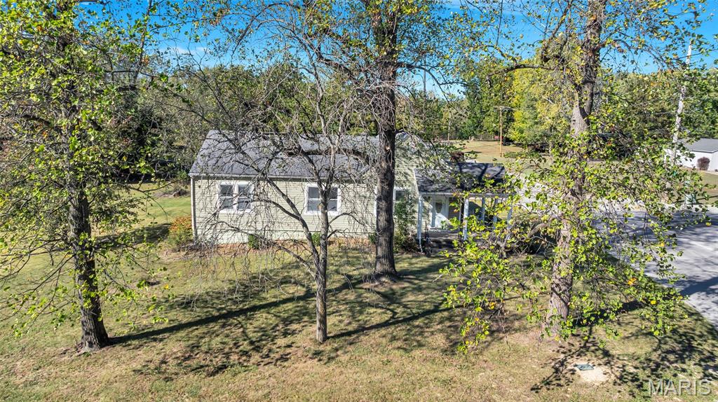 1212 North Moreland Road Moro, IL 62067 - Photo 2 of 52