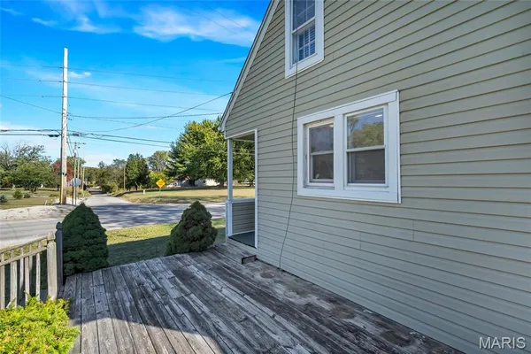 $170,000 | 1212 North Moreland Road, Moro, IL 62067
