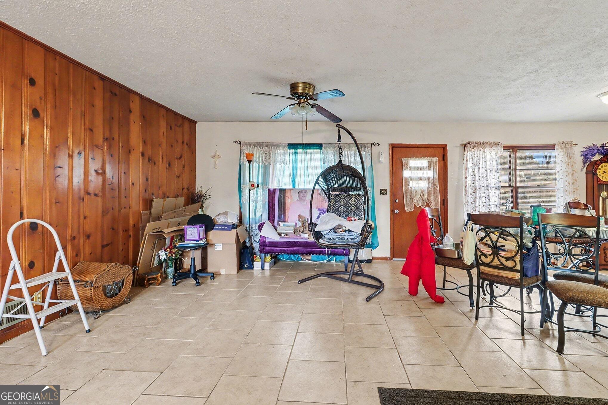 1551 Rex Road Morrow, GA 30260 - Photo 4 of 23