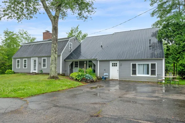 $825,000 | 120 Durham Road, Dover, NH 03820