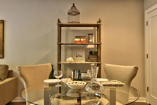 $1,425 | 924 East 51st Street, Unit 108, Austin, TX 78751