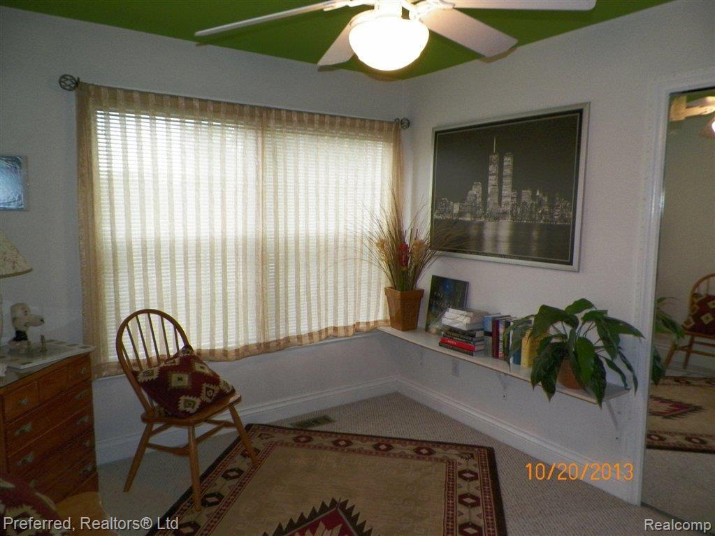 11180 Rivendell Court Pinckney, MI 48169 - Photo 24 of 35 2nd Bedroom