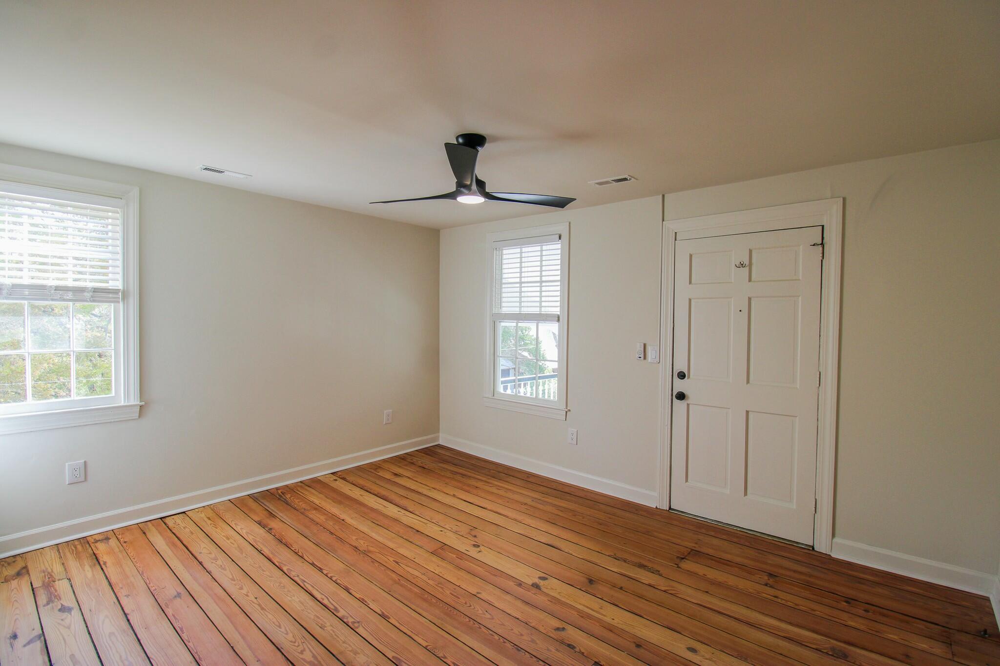 419 Whilden Street, Unit F Mount Pleasant, SC 29464 - Photo 2 of 12 tempImageF5CPPB