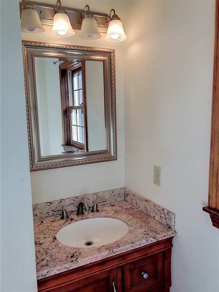 50 Balch Farm Road Bennington, NH 03442 - Photo 11 of 17