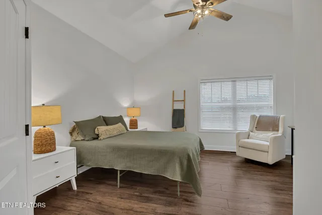 $279,900 | 127 West Cardin Street, Etowah, TN 37331