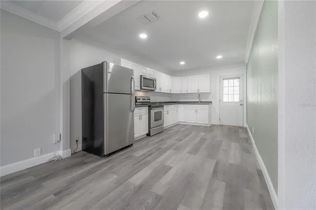 $2,275 | 1415 East Hanna Avenue, Tampa, FL 33604