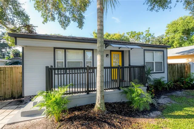 $2,275 | 1415 East Hanna Avenue, Tampa, FL 33604