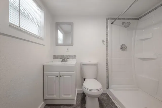 $2,275 | 1415 East Hanna Avenue, Tampa, FL 33604