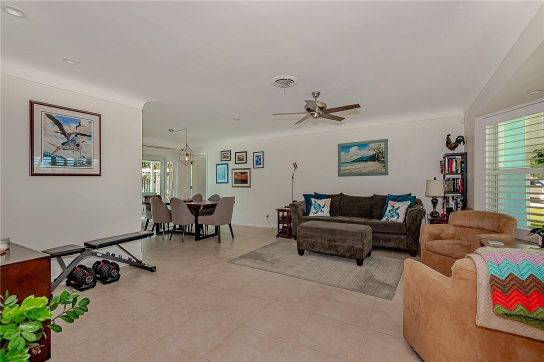 2601 Northeast 45th Street Lighthouse Point, FL 33064 - Photo 5 of 33 Photo 5