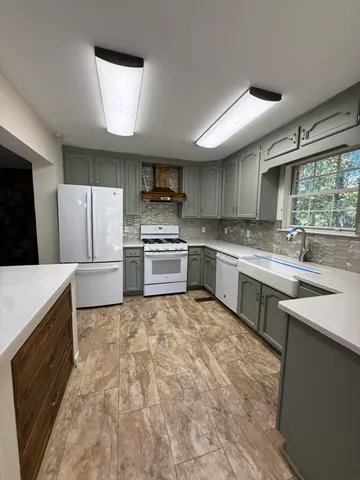 $370,000 | 8905 Apison Pike, Ooltewah, TN 37363