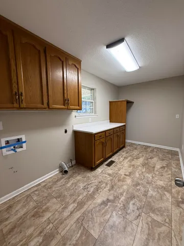 $370,000 | 8905 Apison Pike, Ooltewah, TN 37363