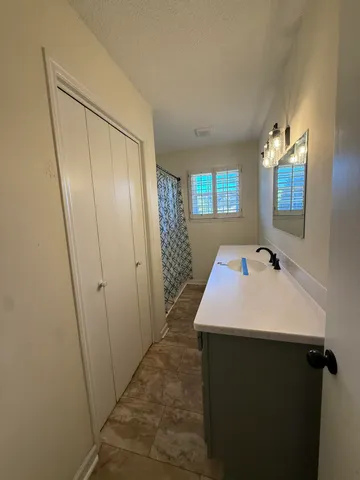 $370,000 | 8905 Apison Pike, Ooltewah, TN 37363