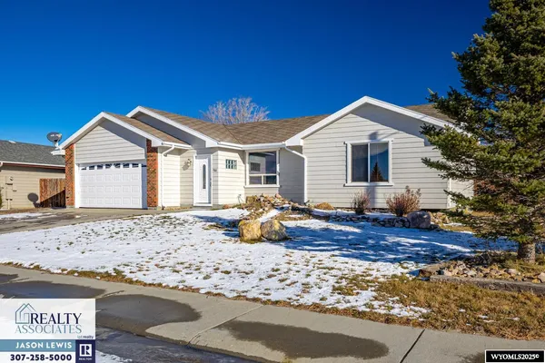 $394,000 | 5301 Pawnee Circle, Bar Nunn, WY 82601