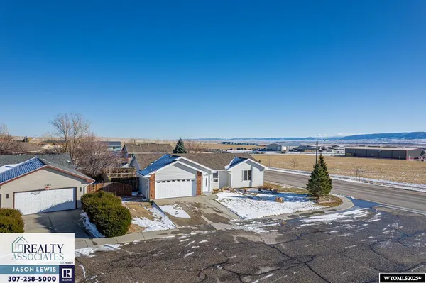 $394,000 | 5301 Pawnee Circle, Bar Nunn, WY 82601