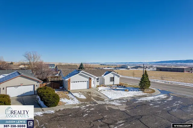 $399,000 | 5301 Pawnee Circle, Bar Nunn, WY 82601