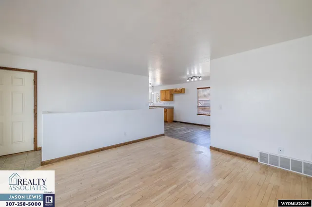 $399,000 | 5301 Pawnee Circle, Bar Nunn, WY 82601