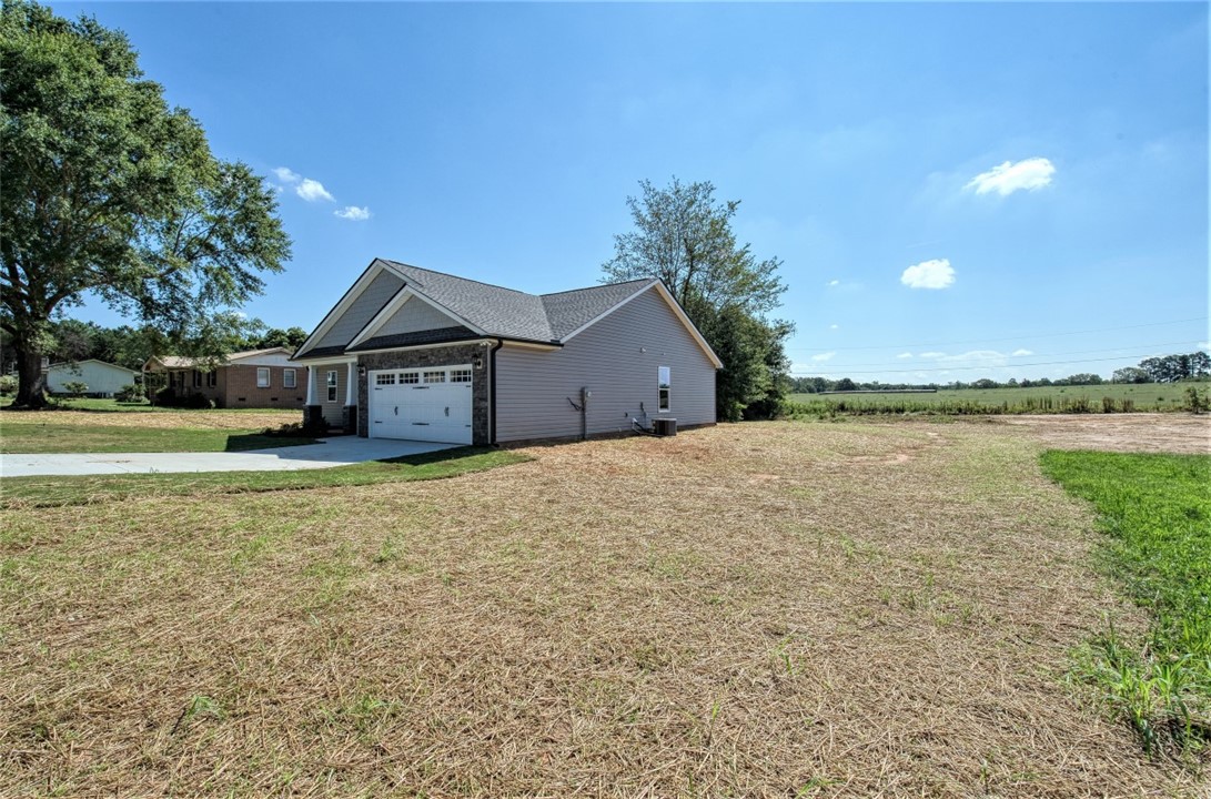 116 Smith Street Pelzer, SC 29669 - Photo 38 of 46 Gallery Image 38