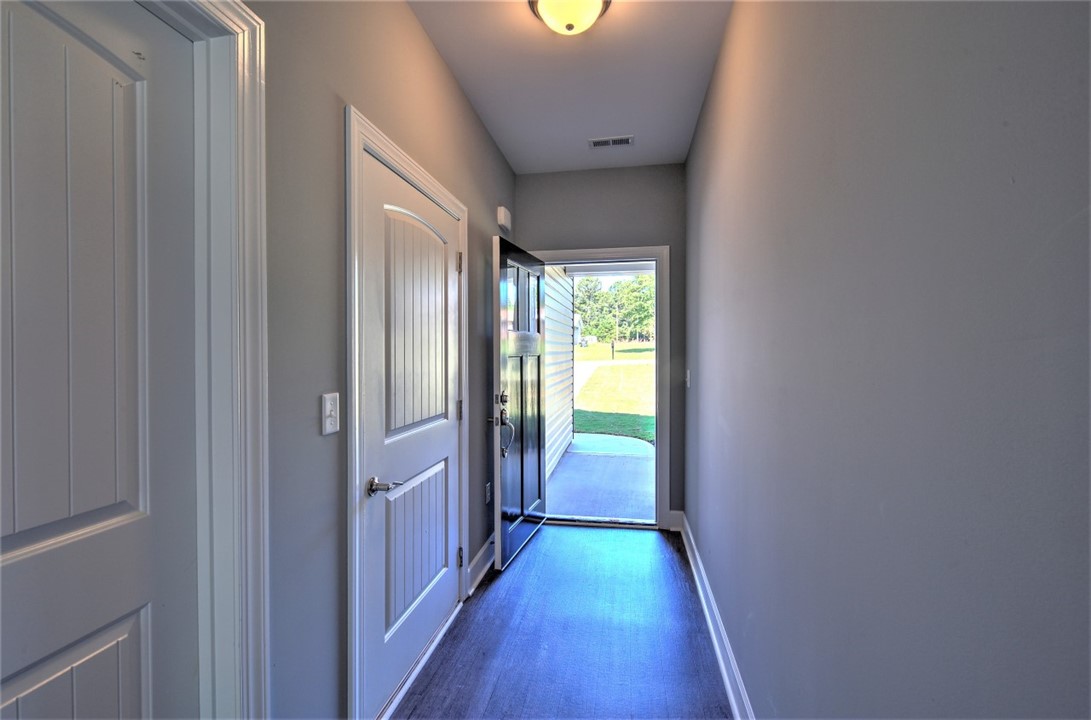 116 Smith Street Pelzer, SC 29669 - Photo 4 of 46 Gallery Image 4