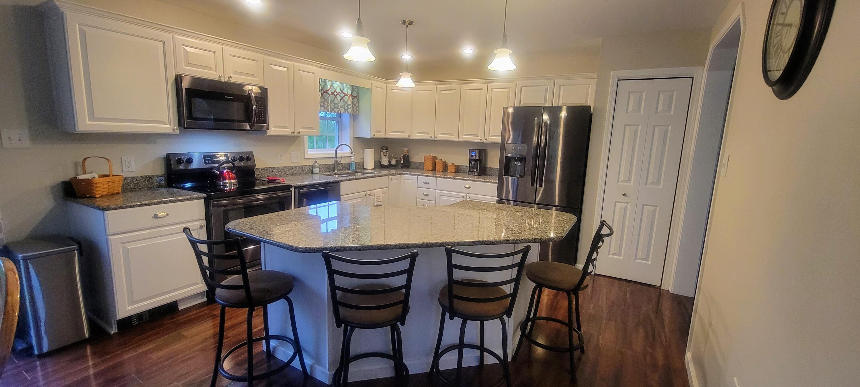 176 Smith Road Hermon, ME 04401 - Photo 22 of 56 Kitchen (5)