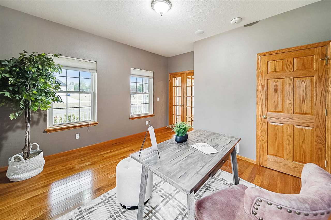 3011 Timberline Drive Riverside, IA 52327 - Photo 11 of 38 Gallery Image 11