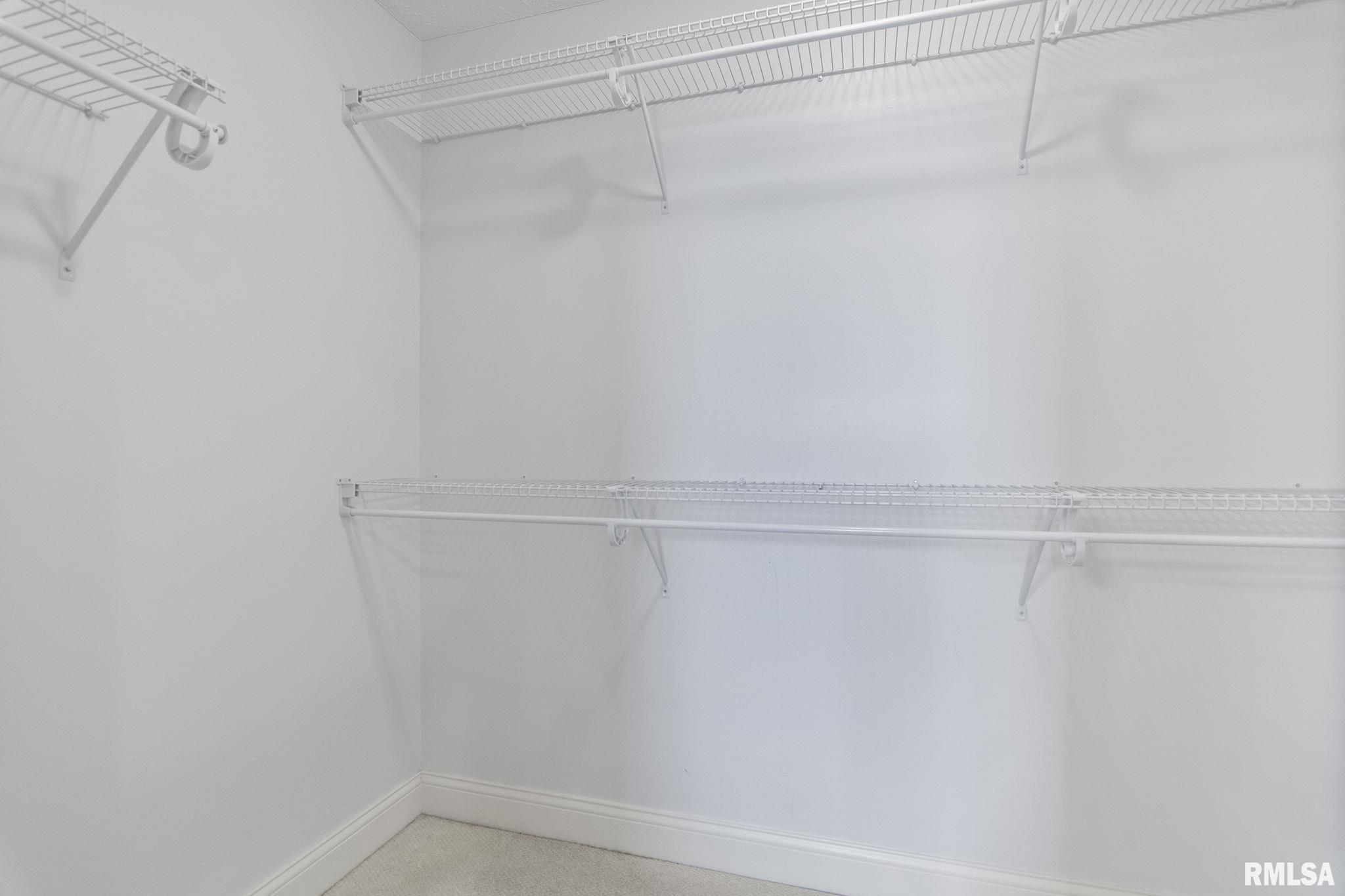 4631 Thompson Road Springfield, IL 62711 - Photo 14 of 21