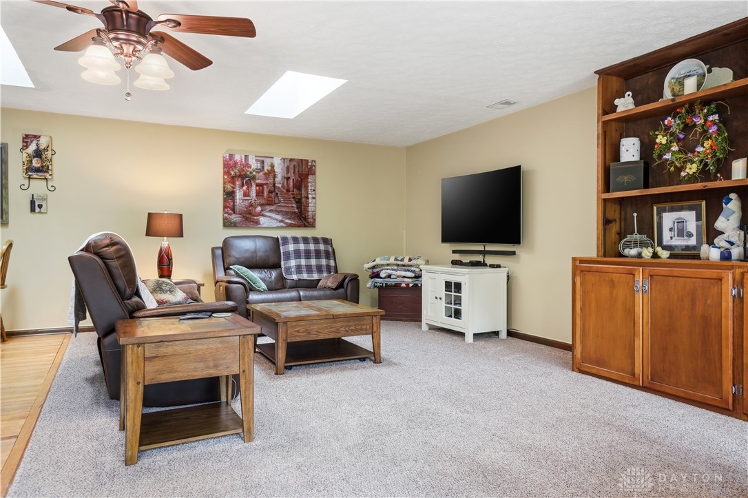 660 West Lytle-Five Points Road Springboro, OH 45066 - Photo 19 of 72