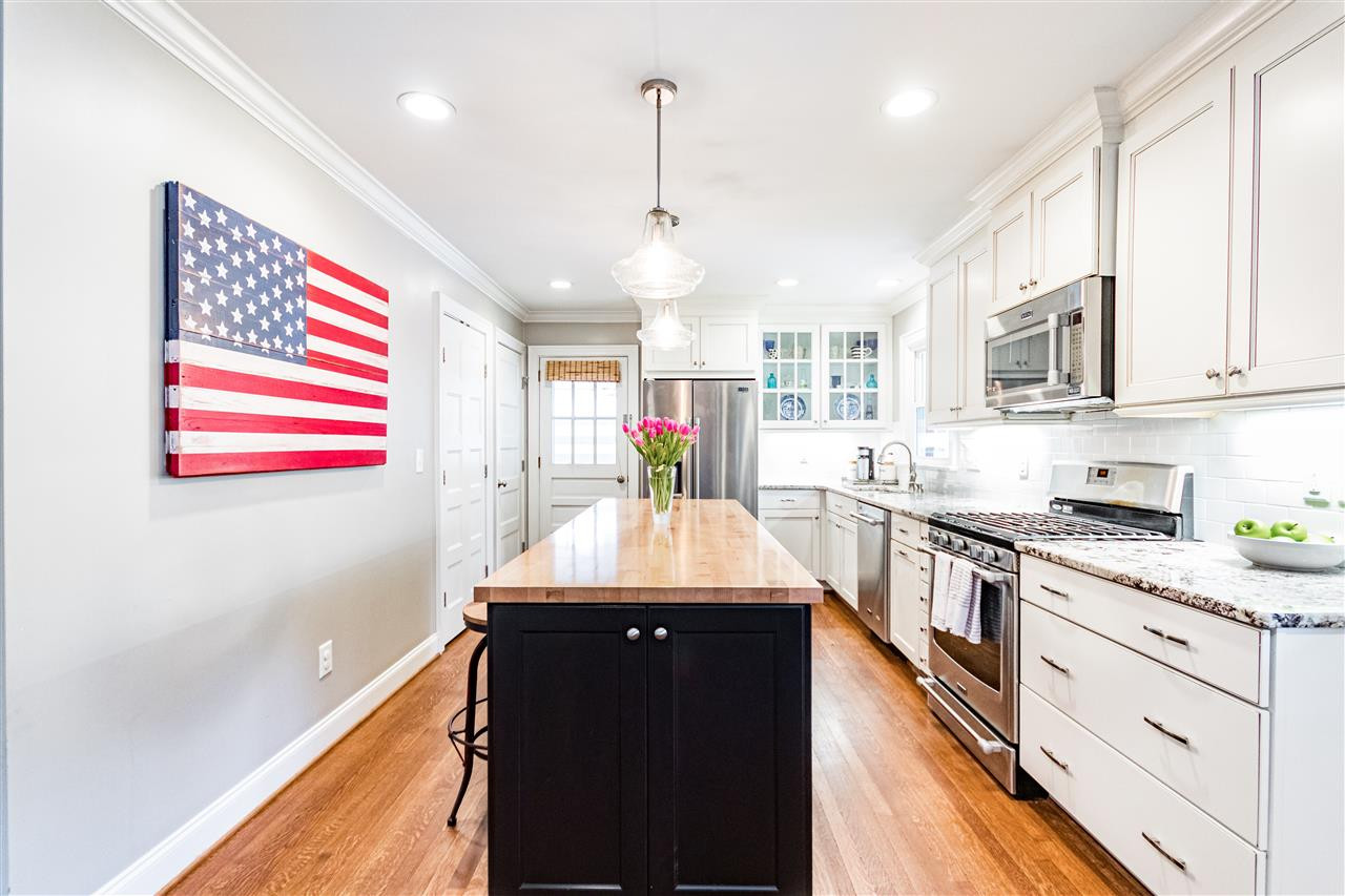 530 West Cornwall Road Cary, NC 27511 - Photo 8 of 26 Photo 8