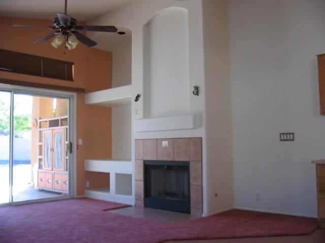 1245 East Presidio Road Phoenix, AZ 85022 - Photo 5 of 13 Family Room