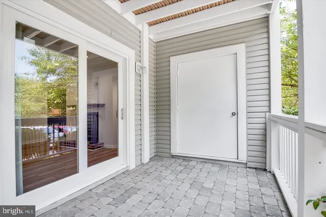 $250,000 | 12098 Cardamom Drive, Unit 12098, Woodbridge, VA 22192