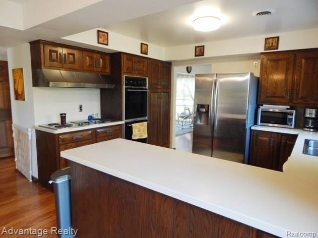 54095 Baker Road New Baltimore, MI 48047 - Photo 9 of 57 DSCN5545.JPG