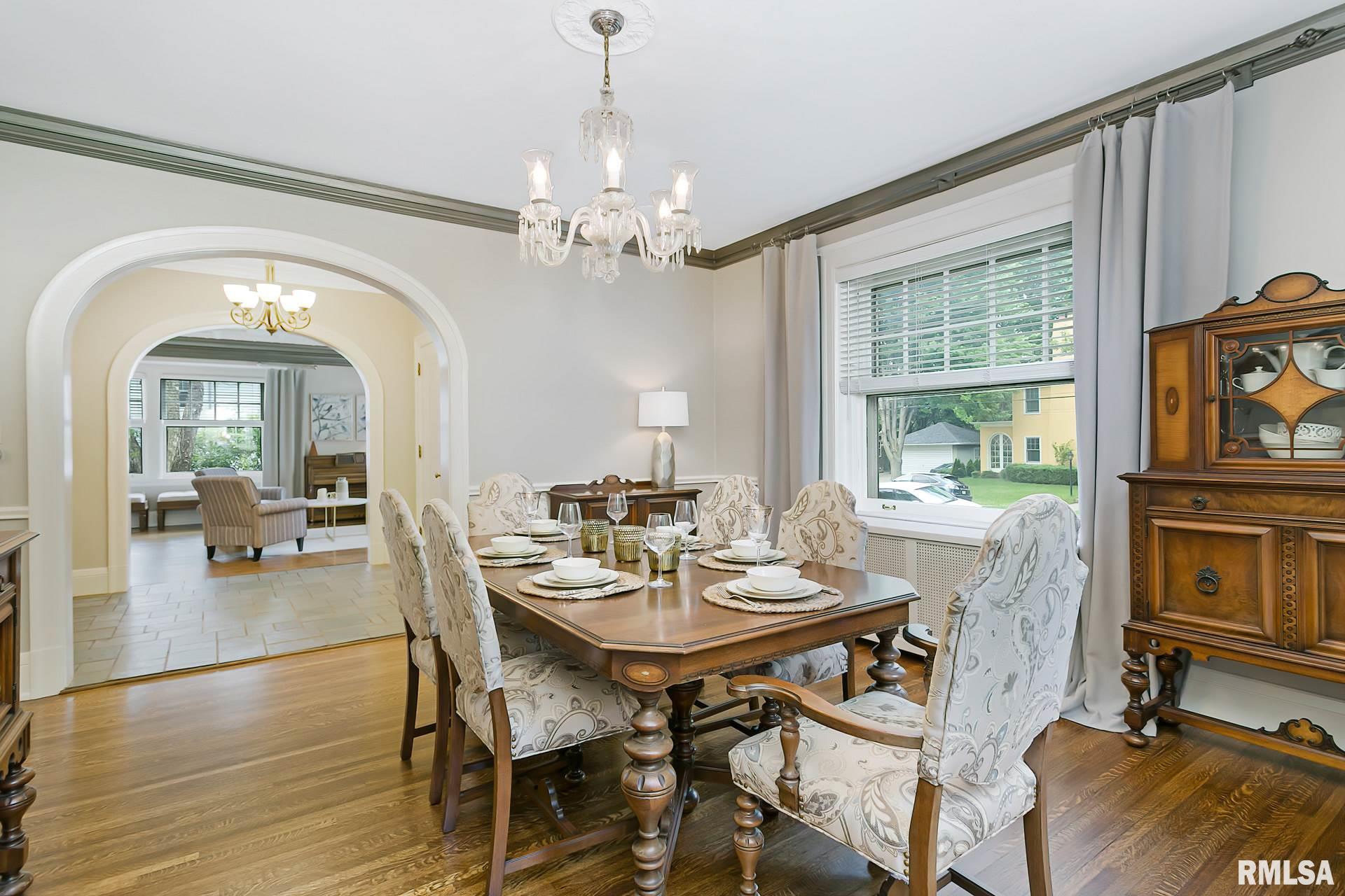 307 Forest Road Davenport, IA 52803 - Photo 14 of 48 Gallery Image 14