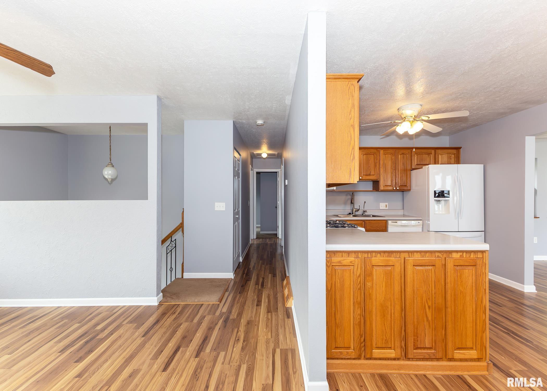 111 4th Street Colona, IL 61241 - Photo 10 of 38 Gallery Image 10