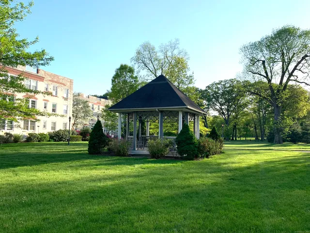 $320,000 | 102 Summer Street, Unit 2A, Stamford, CT 06905