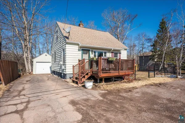 $309,900 | 1415 Eklund Avenue, Duluth, MN 55811
