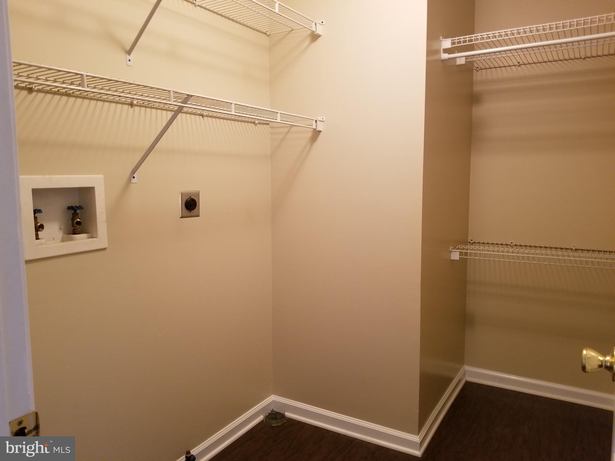 1375 Overlook Road Middletown, PA 17057 - Photo 12 of 41 Gallery Image 12