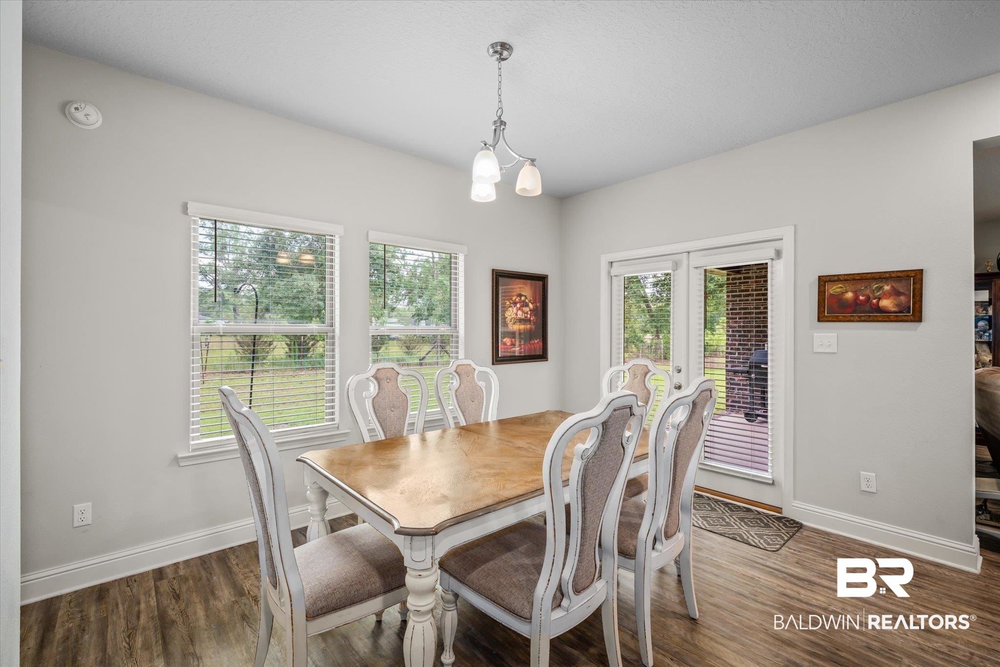 8985 Amelia Drive Mobile, AL 36695 - Photo 10 of 32