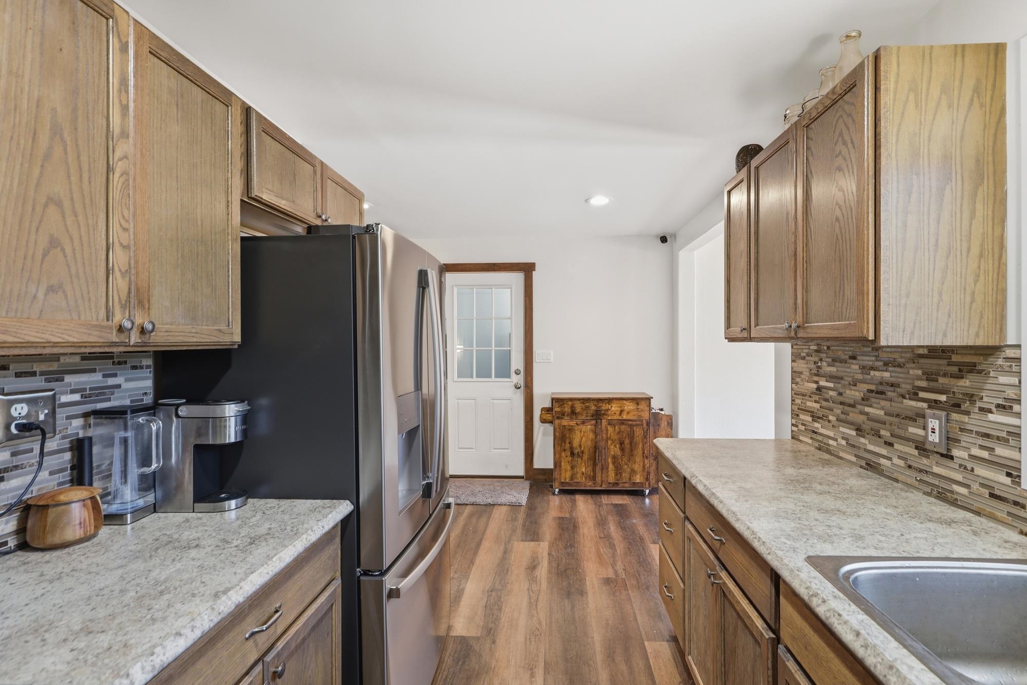 3617 North Center Road Spokane Valley, WA 99212 - Photo 12 of 47