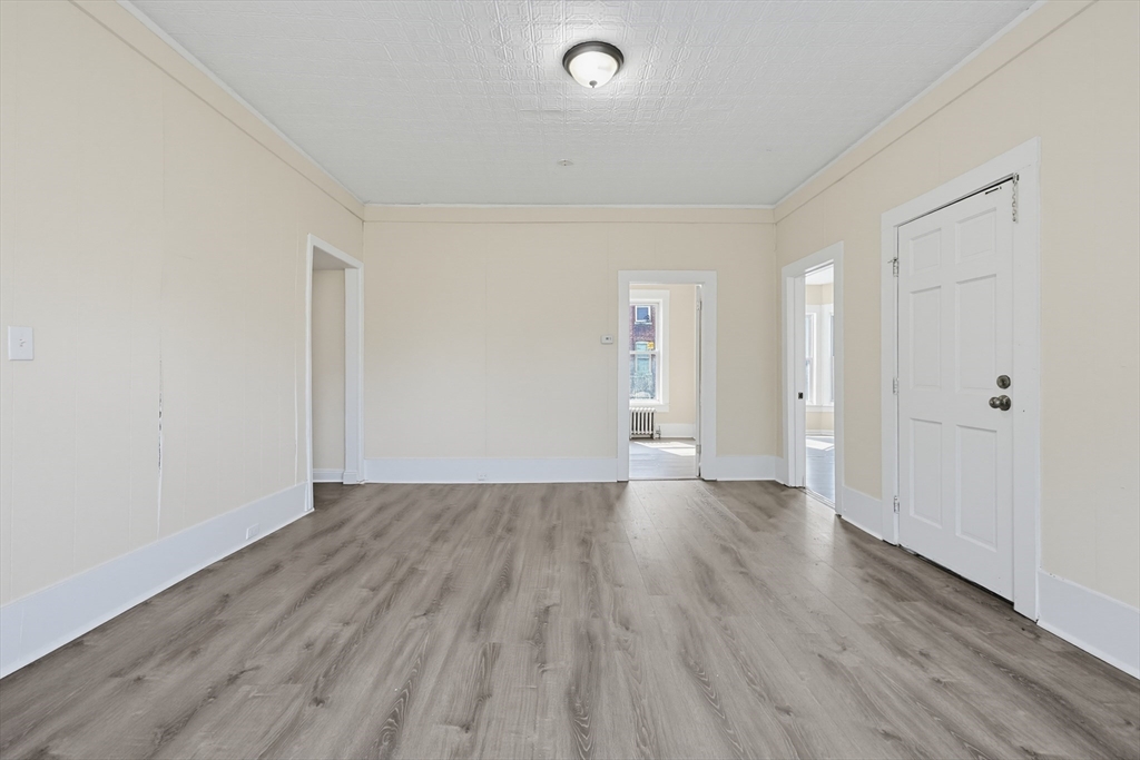 230 Pleasant Street Worcester, MA 01609 - Photo 9 of 41