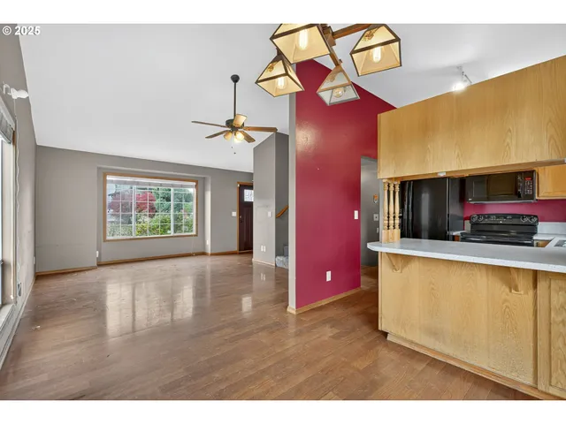 $450,000 | 39647 Pleasant Street, Sandy, OR 97055