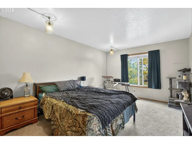 $450,000 | 39647 Pleasant Street, Sandy, OR 97055