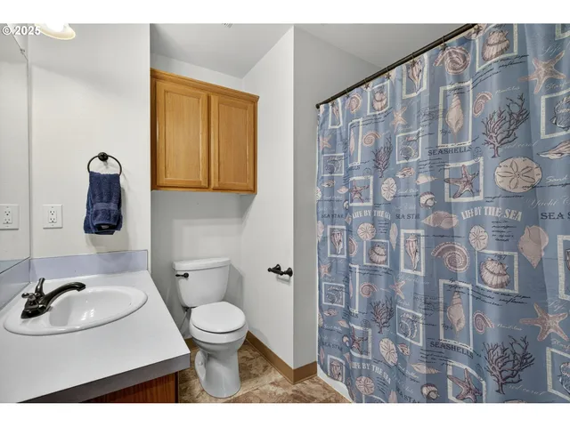 $450,000 | 39647 Pleasant Street, Sandy, OR 97055