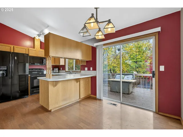 $450,000 | 39647 Pleasant Street, Sandy, OR 97055