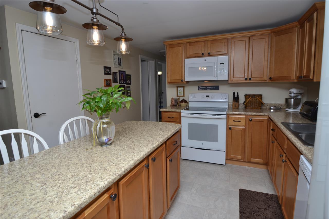 18 Case Road Nottingham, NH 03290 - Photo 14 of 35