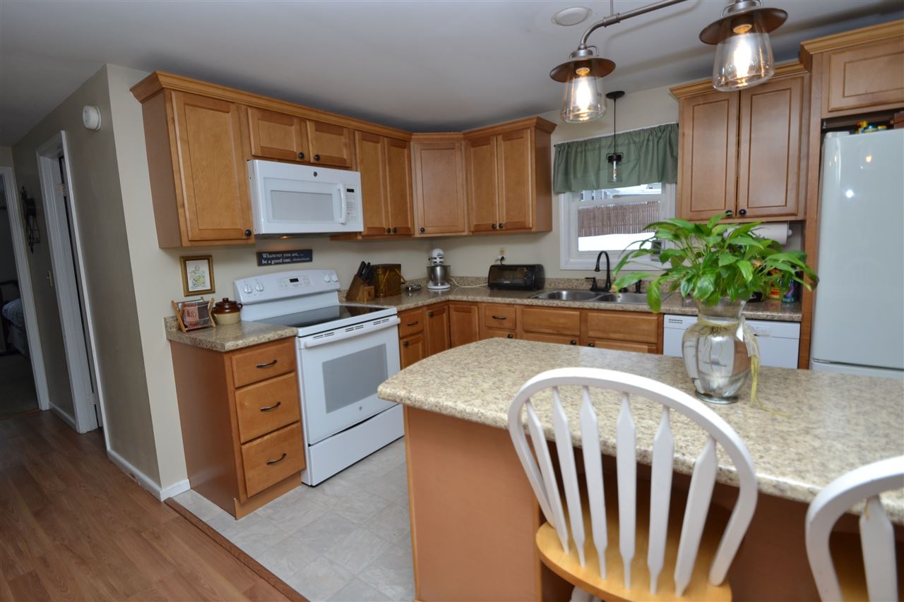 18 Case Road Nottingham, NH 03290 - Photo 16 of 35