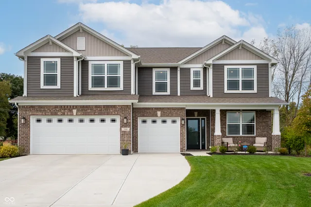 $524,999 | 7686 Rolling Green Drive, Plainfield, IN 46168