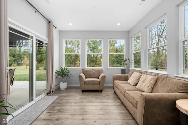 $524,999 | 7686 Rolling Green Drive, Plainfield, IN 46168