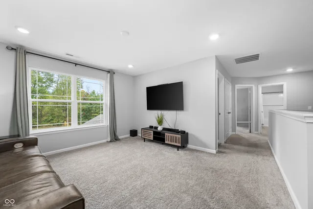 $524,999 | 7686 Rolling Green Drive, Plainfield, IN 46168