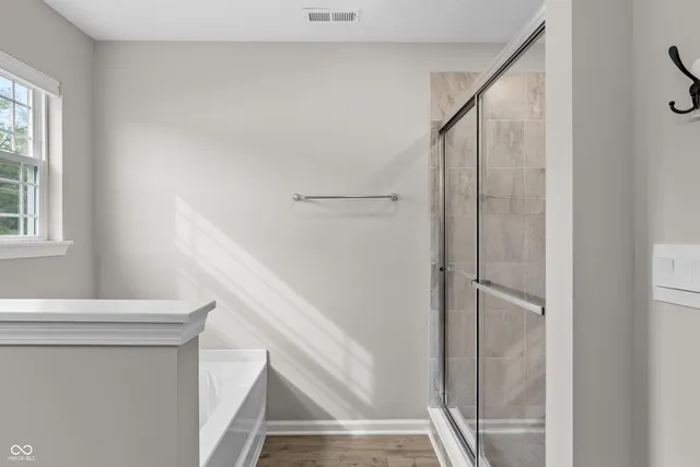 $524,999 | 7686 Rolling Green Drive, Plainfield, IN 46168